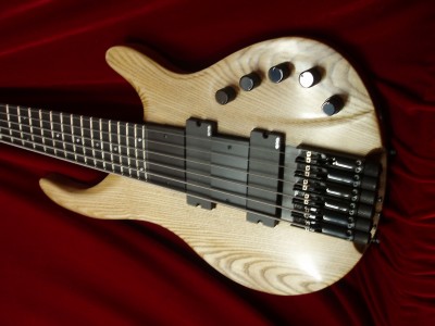 Moses Carbon Graphite USA: Starhawk 6 Ash neck thru